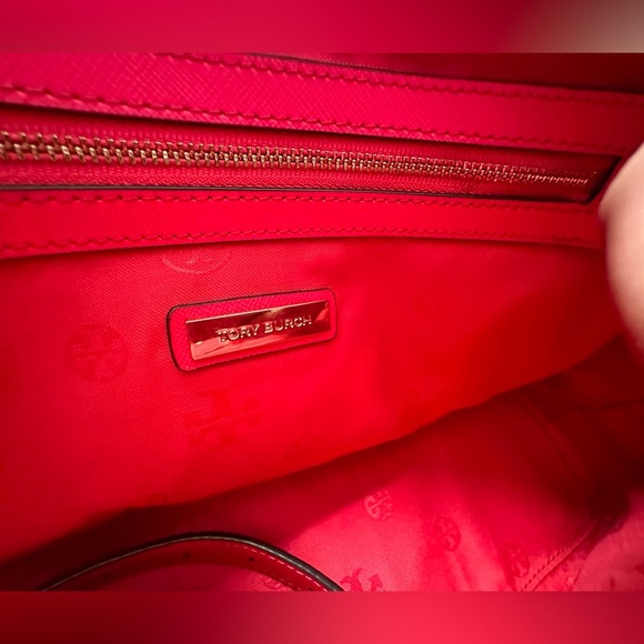 Tory Burch crossbody - Picture 8 of 13